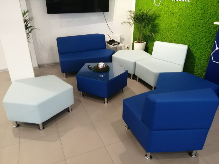 Recenzia Global Finance, Bratislava 6