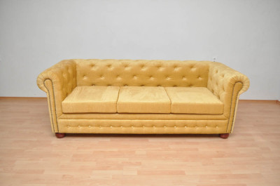 Pohovka Chesterfield atyp 3