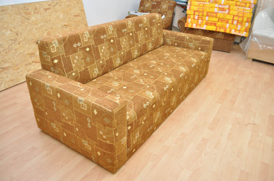 Pohovka Lugano atyp 3
