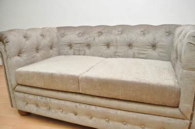 Pohovka Chesterfield atyp 7