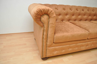 Pohovka Chesterfield atyp 4