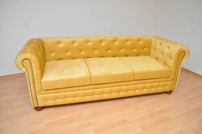 Pohovka Chesterfield atyp 3